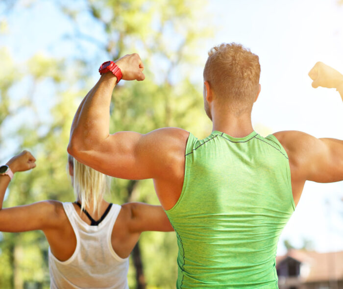 young-couple-working-out-in-park-2026-01-09-14-30-46-utc