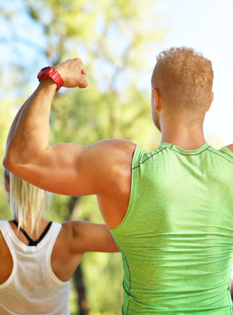 young-couple-working-out-in-park-2026-01-09-14-30-46-utc
